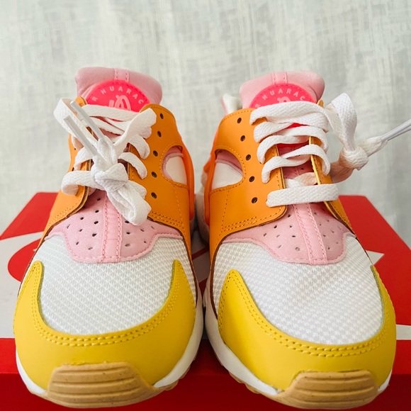 Nike Air Hurache Womens Running Gym Shoes Sneakers Pink Orange Size 6.5 7 new - Picture 3 of 9